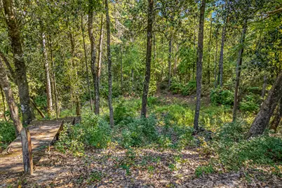 5719 Jv Woolley Drive, Crestview, FL 32539 - Photo 12