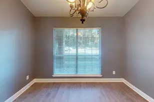 8118 Menorca St, Navarre, FL 32566 - Photo 10