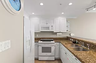 9450 S Thomas Dr S, Panama City Beach, FL 32408 - Photo 8