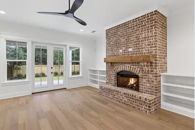 453 Shimmer Circle, Freeport, FL 32439 - Photo 6