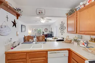 375 Bluefish Dr, Fort Walton Beach, FL 32548 - Photo 4