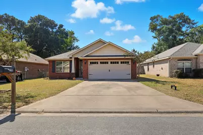 219 January Court, Crestview, FL 32539 - Photo 4