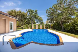 4630 Soundside Dr, Gulf Breeze, FL 32563 - Photo 6