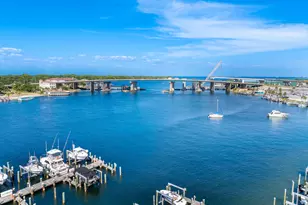 321 Bream Ave, Fort Walton Beach, FL 32548 - Photo 32