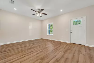 591 Brock Avenue, Crestview, FL 32539 - Photo 4