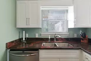 330 Bluefish Dr, Fort Walton Beach, FL 32548 - Photo 6