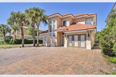 272 Calusa Boulevard, Destin, FL 32541 - Photo 1