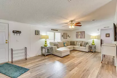 5658 Charter Circle, Gulf Breeze, FL 32563 - Photo 4