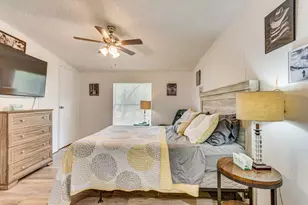 5658 Charter Cir, Gulf Breeze, FL 32563 - Photo 16