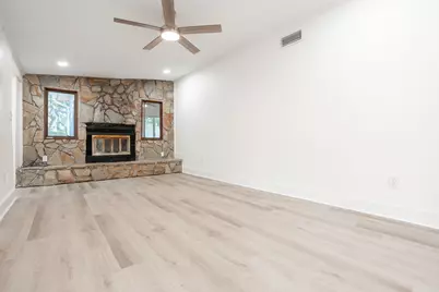 209 Hawthorne Circle, Fort Walton Beach, FL 32547 - Photo 10