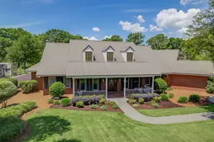 1129 Forest Rd, Niceville, FL 32578 - Photo 2