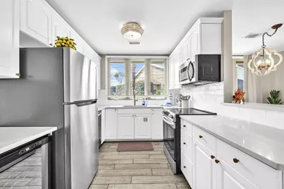 35 S Driftwood Bay S #UNIT 136, Miramar Beach, FL 32550 - Photo 2