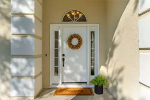 810 Boulevard of the Champions, Shalimar, FL 32579 - Photo 6