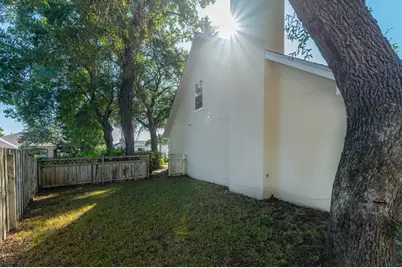 810 Boulevard Of The Champions, Shalimar, FL 32579 - Photo 64