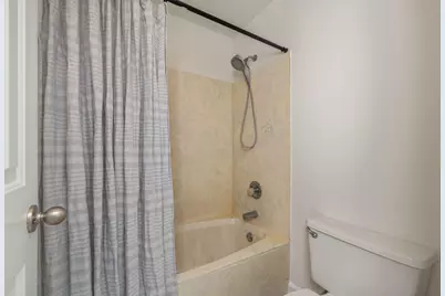 810 Boulevard Of The Champions, Shalimar, FL 32579 - Photo 56