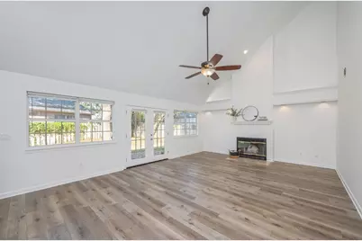 810 Boulevard Of The Champions, Shalimar, FL 32579 - Photo 8