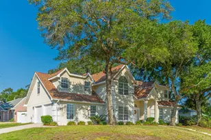 810 Boulevard of the Champions, Shalimar, FL 32579 - Photo 2