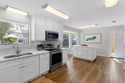 204 S Wells Street S, Panama City Beach, FL 32413 - Photo 12