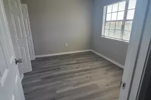 314 Oxford Ct, Mary Esther, FL 32569 - Photo 12