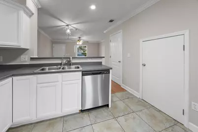 1806 Shay Lin Court #1806, Niceville, FL 32578 - Photo 6