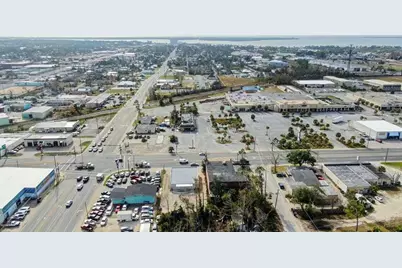 323 W 14th Street, Panama City, FL 32401 - Photo 12