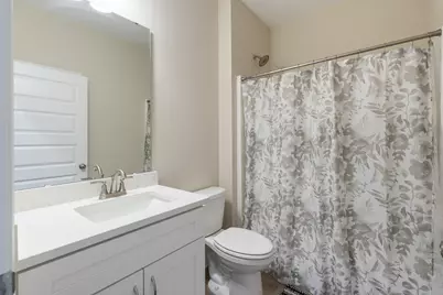 129 Laurel Oaks Drive, Freeport, FL 32439 - Photo 16