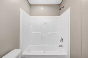 316 E Lafavre Ln E, Defuniak Springs, FL 32433 - Photo 34