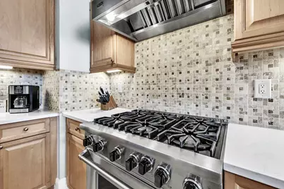 874 Venus Court #UNIT 203, Fort Walton Beach, FL 32548 - Photo 10