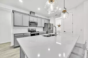 8688 Sand dollar Dr, Panama City Beach, FL 32413 - Photo 2