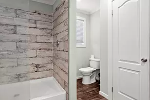 834 Paradise Island Dr, Defuniak Springs, FL 32433 - Photo 24