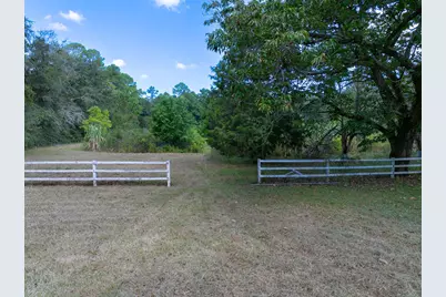 137 Parker Lane, Laurel Hill, FL 32567 - Photo 28