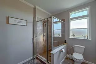 242 N Comet Ave N, Panama City, FL 32404 - Photo 32