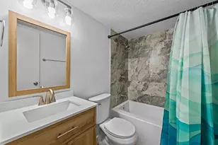 209 W Miracle Strip Parkway Parkway W, Mary Esther, FL 32569 - Photo 6