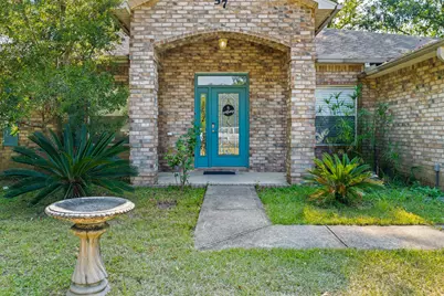 57 S Pleasant Drive S, Defuniak Springs, FL 32435 - Photo 2