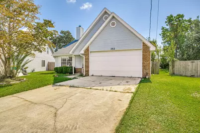 352 Brookwood Boulevard, Mary Esther, FL 32569 - Photo 1