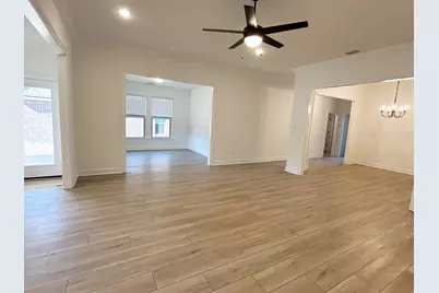 2735 Louis Circle, Crestview, FL 32536 - Photo 4