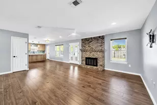 2005 Plumosa Palm Dr, Niceville, FL 32578 - Photo 8