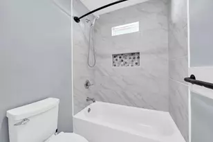 2005 Plumosa Palm Dr, Niceville, FL 32578 - Photo 28