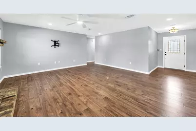 2005 Plumosa Palm Drive, Niceville, FL 32578 - Photo 10