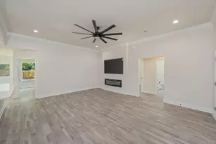 151 N Booker Street N, Crestview, FL 32536 - Photo 16