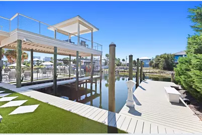 620 Lagoon Drive, Destin, FL 32541 - Photo 2