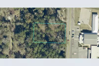 8102 5th Street, Laurel Hill, FL 32567 - Photo 1