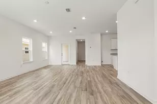 206 Huckleberry St, Freeport, FL 32439 - Photo 6