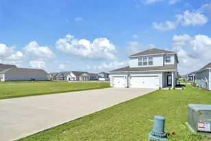 464 Arrowwood Blvd, Freeport, FL 32439 - Photo 1