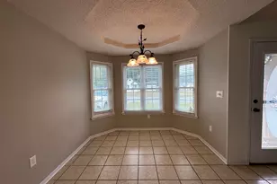 519 White Oak Ln, Crestview, FL 32539 - Photo 8