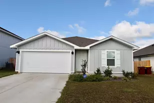 334 Flounder St, Crestview, FL 32539 - Photo 2