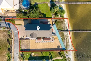 8944 Windgate Cir, Navarre, FL 32566 - Photo 2