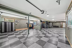 8944 Windgate Cir, Navarre, FL 32566 - Photo 68