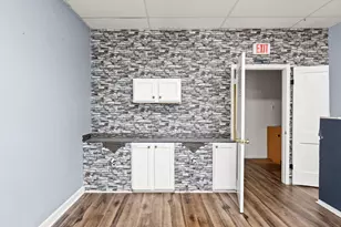 1209 Airport Rd, Destin, FL 32541 - Photo 6