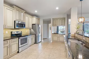 4646 Chanan Dr, Crestview, FL 32539 - Photo 10